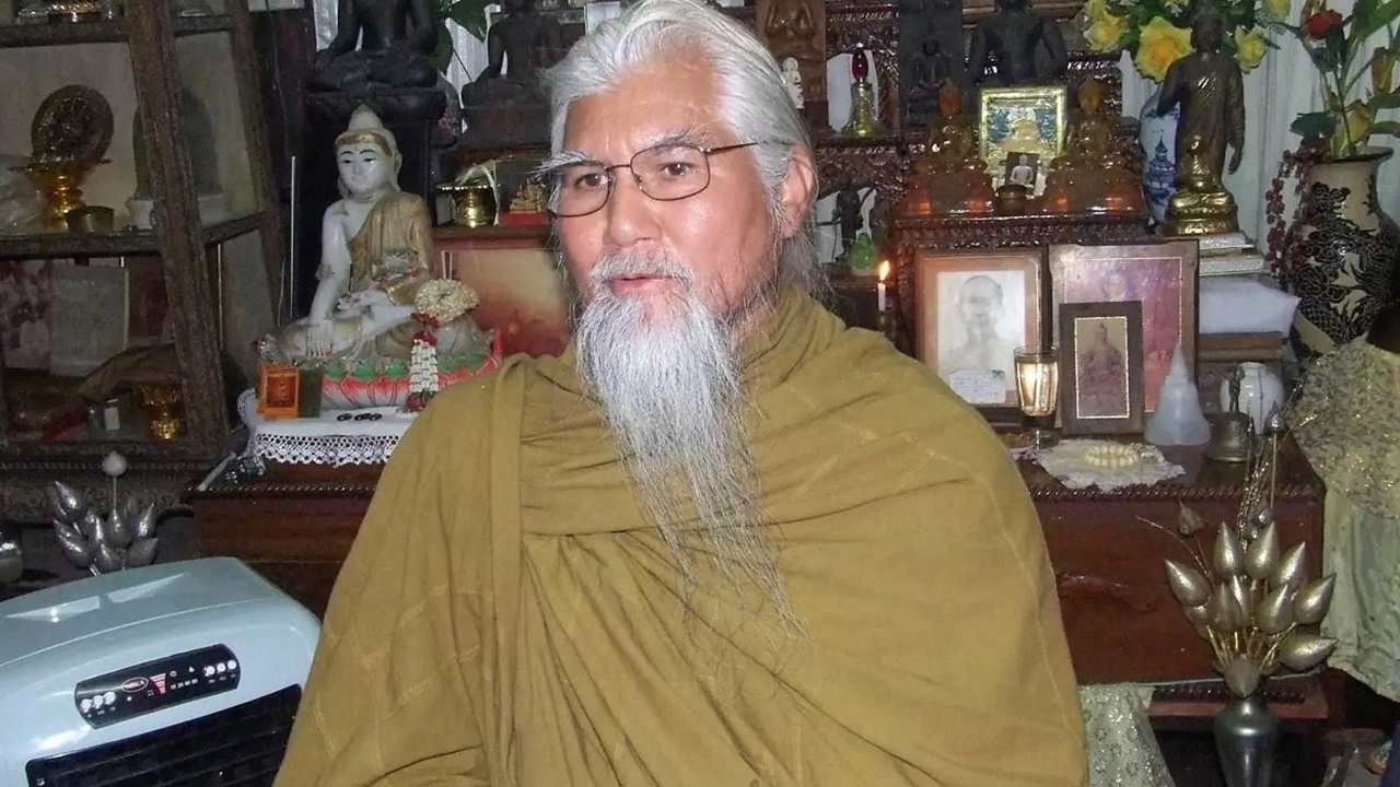 เปิดประวัติ-“พระยันตระ-อมโรภิกขุ”-อดีตพระรูปงามจากสำนักป่าสุญญตาราม