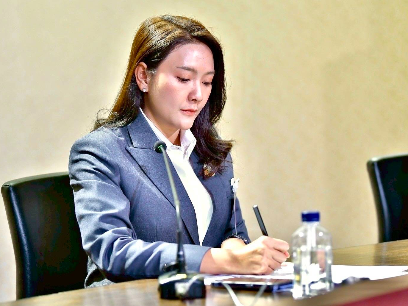 บสย.-ขานรับนโยบายรัฐบาล-เร่งช่วยเหลือผู้ประกอบการ-พักชำระค่าธรรมเนียม-ค่างวด-3-เดือน-ช่วย-smes-ธุรกิจท่องเที่ยว-นำเข้า-ส่งออก-รับมือสถานการณ์-“ตะวันออกกลาง”