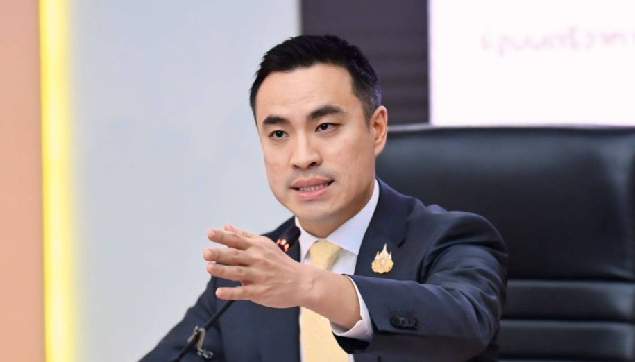 ‘เอกนัฏ’-ตั้งคณะทำงานศึกษาข้อเสนอปรับโครงสร้างราคาพลังงาน-ลดราคาน้ำมัน