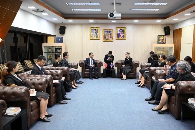 “รมว.ซาบีดา”-ต้อนรับ-“เอกอัครราชทูตสาธารณรัฐประชาชนจีน”-ประจำประเทศไทยฉลองการทูต-50-ปี-มุ่งส่งเสริม-อุตสาหกรรมสร้างสรรค์-ท่องเที่ยว-ภาพยนตร์หวังสร้างโอกาสเศรษฐกิจไทย-จีน