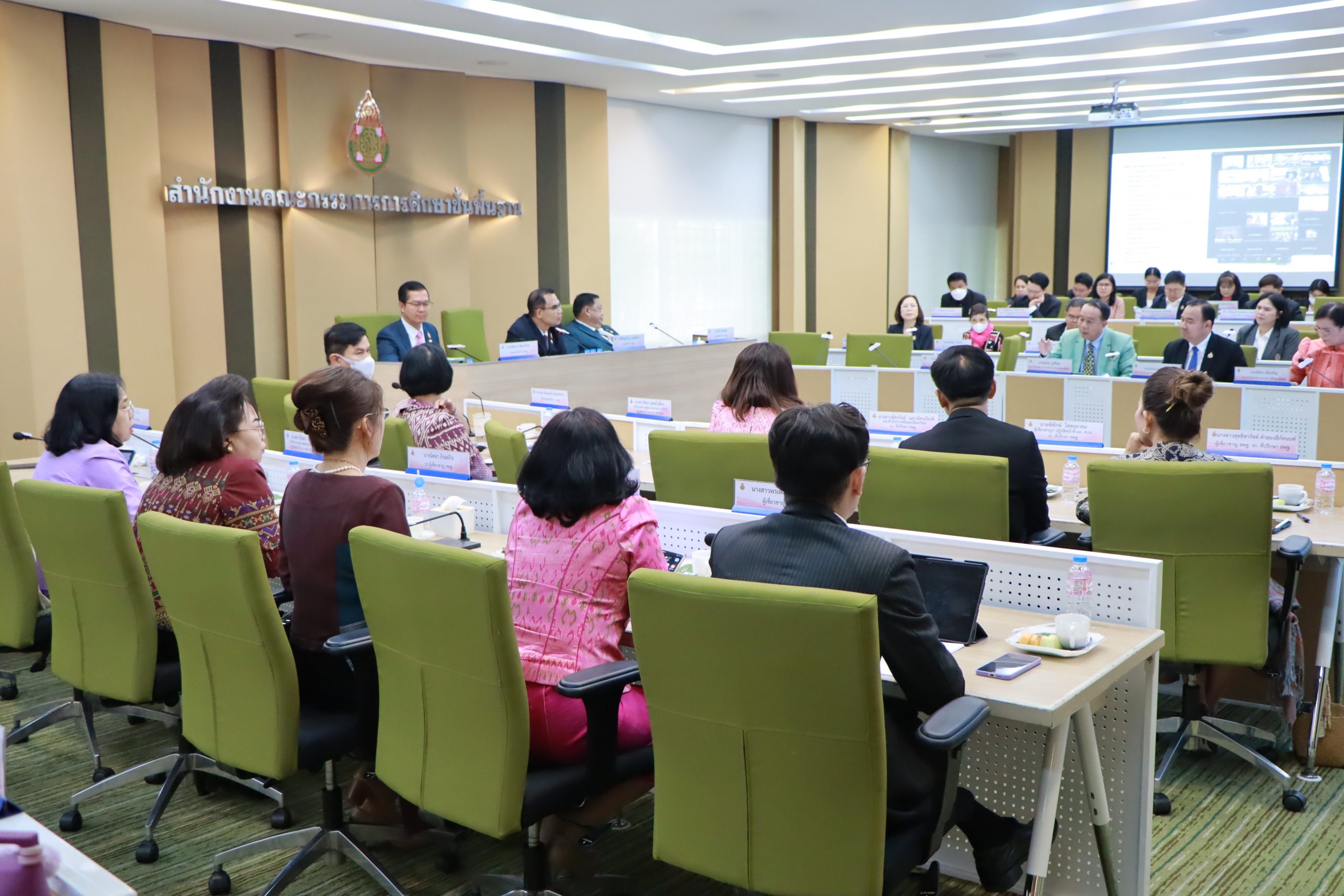 สพฐ.-ผลงานแน่น-1-ปี-6-เดือน-สร้างคุณภาพนักเรียน-ครู-อย่างต่อเนื่อง