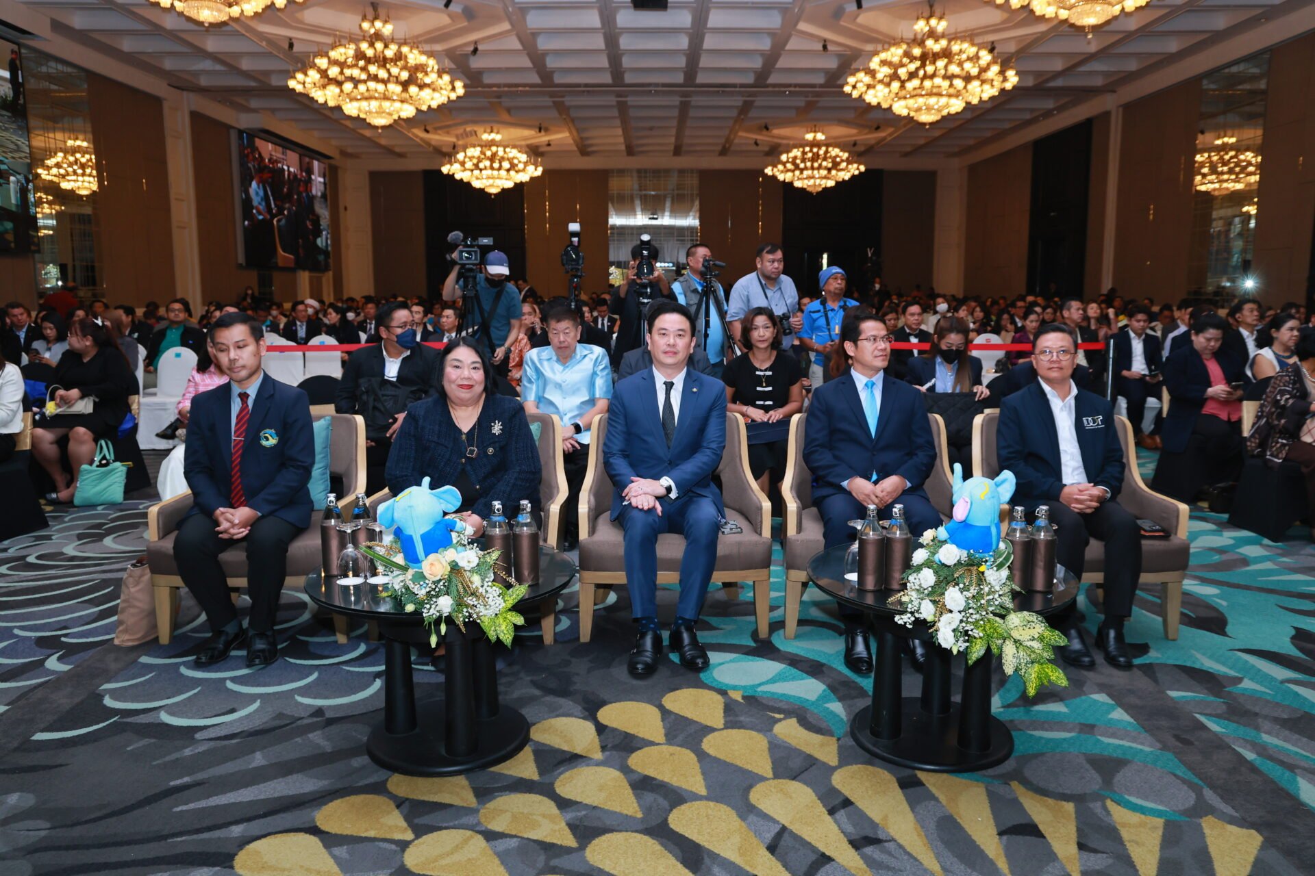กรมการท่องเที่ยวไปสุด!-ปักหมุดไทยเป็นศูนย์กลางการท่องเที่ยวโลก-ดันผู้ประกอบการคุณภาพสู่ต้นแบบความสำเร็จ-ผ่านมาตรฐานการท่องเที่ยวไทย-‘ช้างชูงวงเริงร่า’