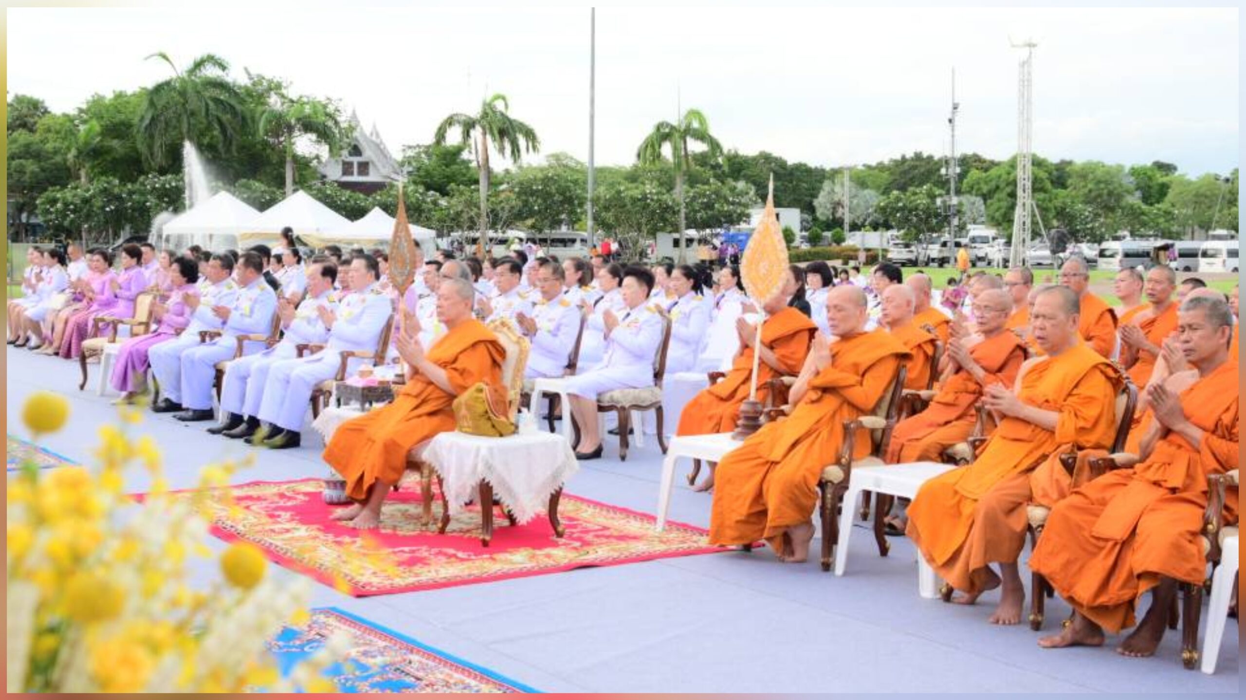 ‘สมเด็จธงชัย’​-นำคณะสงฆ์หนกลางกว่า-2,000-รูป-เจริญพระพุทธมนต์-ถวาย-‘พระราชินี’​-|-เดลินิวส์
