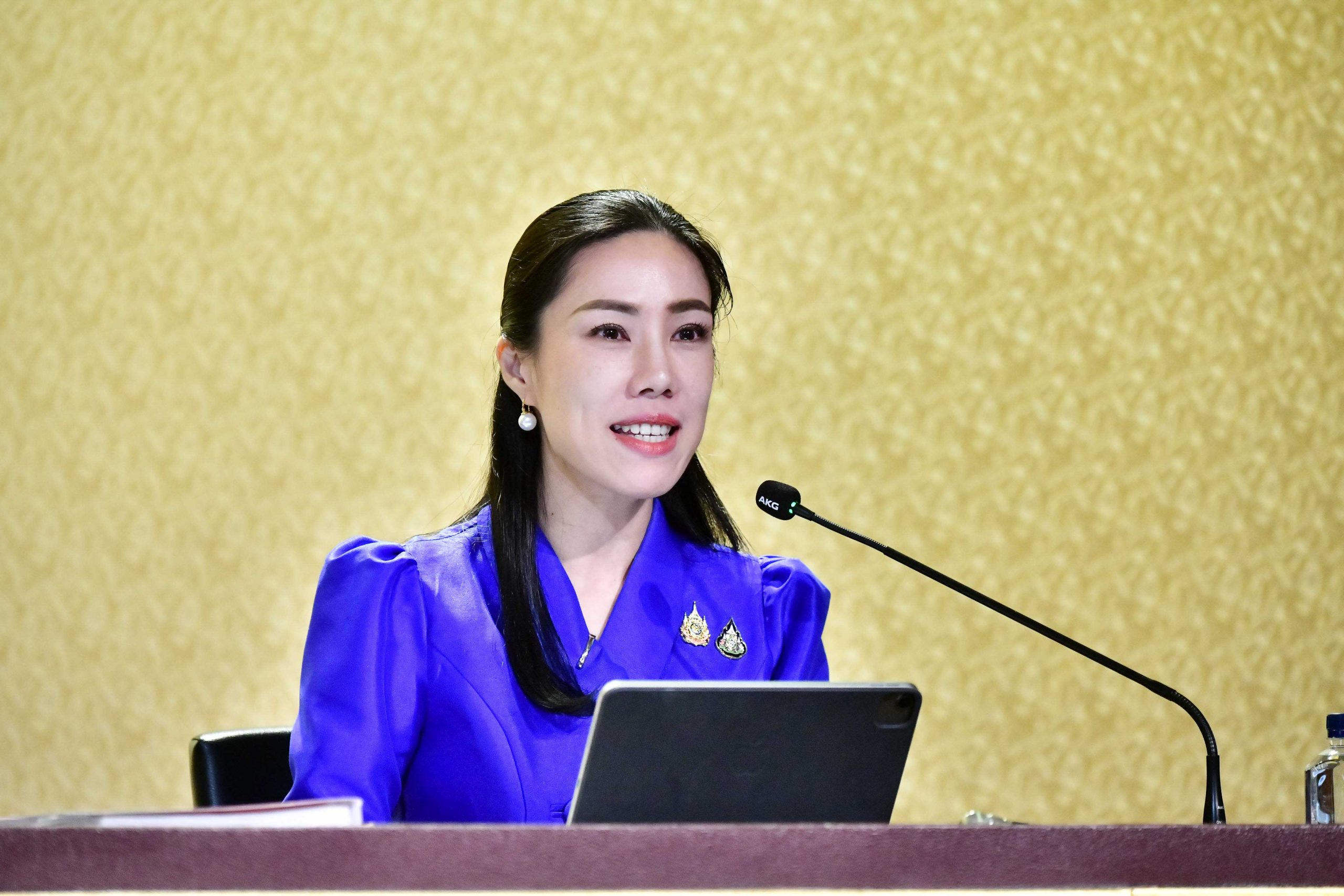 ธอส-จัดงบ-3-หมื่นลบ-ออกมาตรการช่วยลูกหนี้กลุ่มเปราะบาง-ลดดอกเบี้ย-เงินงวด-เริ่ม-4-มิย.นี้-:-อินโฟเควสท์