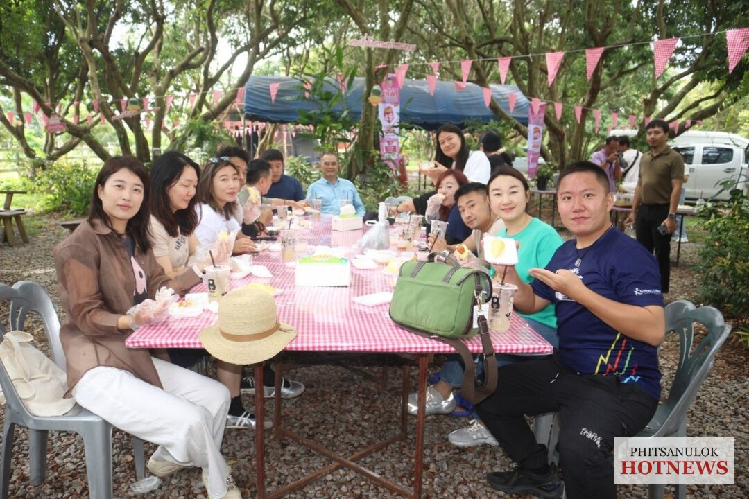 ทททปักกิ่ง-พานักท่องเที่ยวชาวจีน-เอเจนซี่ทัวร์-ชิมทุเรียนหลงหลินรักไทย-อ.เนินมะปราง