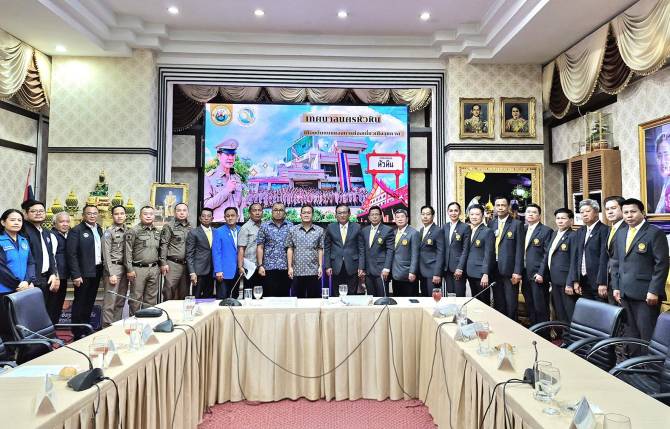 คณะอนุกรรมาธิการวุฒิสภา-ลงพื้นที่หัวหิน-ศึกษาดูงานความปลอดภัยท่องเที่ยวและสิ่งแวดล้อม