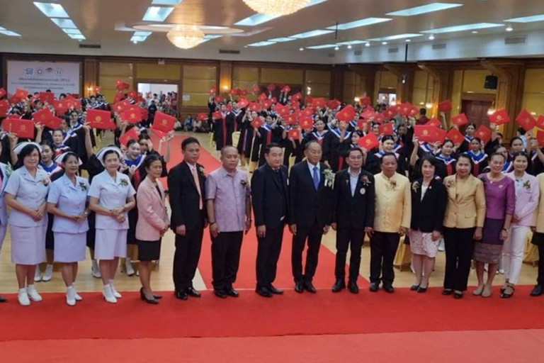 รร.เซ็นทรัลบริรักษ์อินเตอร์-จัดพิธีมอบประกาศนียบัตรแก่ผู้สำเร็จการศึกษา-ประจำปี-2568