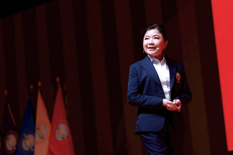 ศดรบังอร-ต้อนรับนักศึกษาใหม่-ม.กรุงเทพธนบุรี-พร้อมโชว์พลังนักกีฬาทีมชาติ-สร้างแรงบันดาลใจ