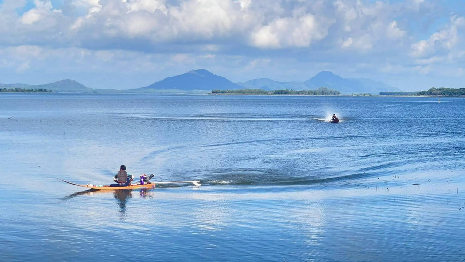 เขาชะเมาเปิดงาน-“ชมแข่งเรือ-นั่งเสื่อกินปลา-เฮฮาจับหอย”-ดัน-“อ่างเก็บน้ำประแสร์”-สู่แหล่งท่องเที่ยววิถีชุมชน