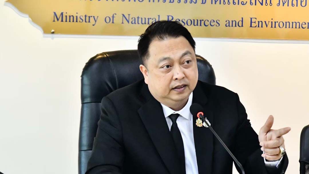 สุชาติสั่งเฝ้าระวังคราบน้ำมันเกาะราชาใหญ่ต่อเนื่อง-เร่งป้องกันผลกระทบระบบนิเวศ-ท่องเที่ยวภูเก็ต