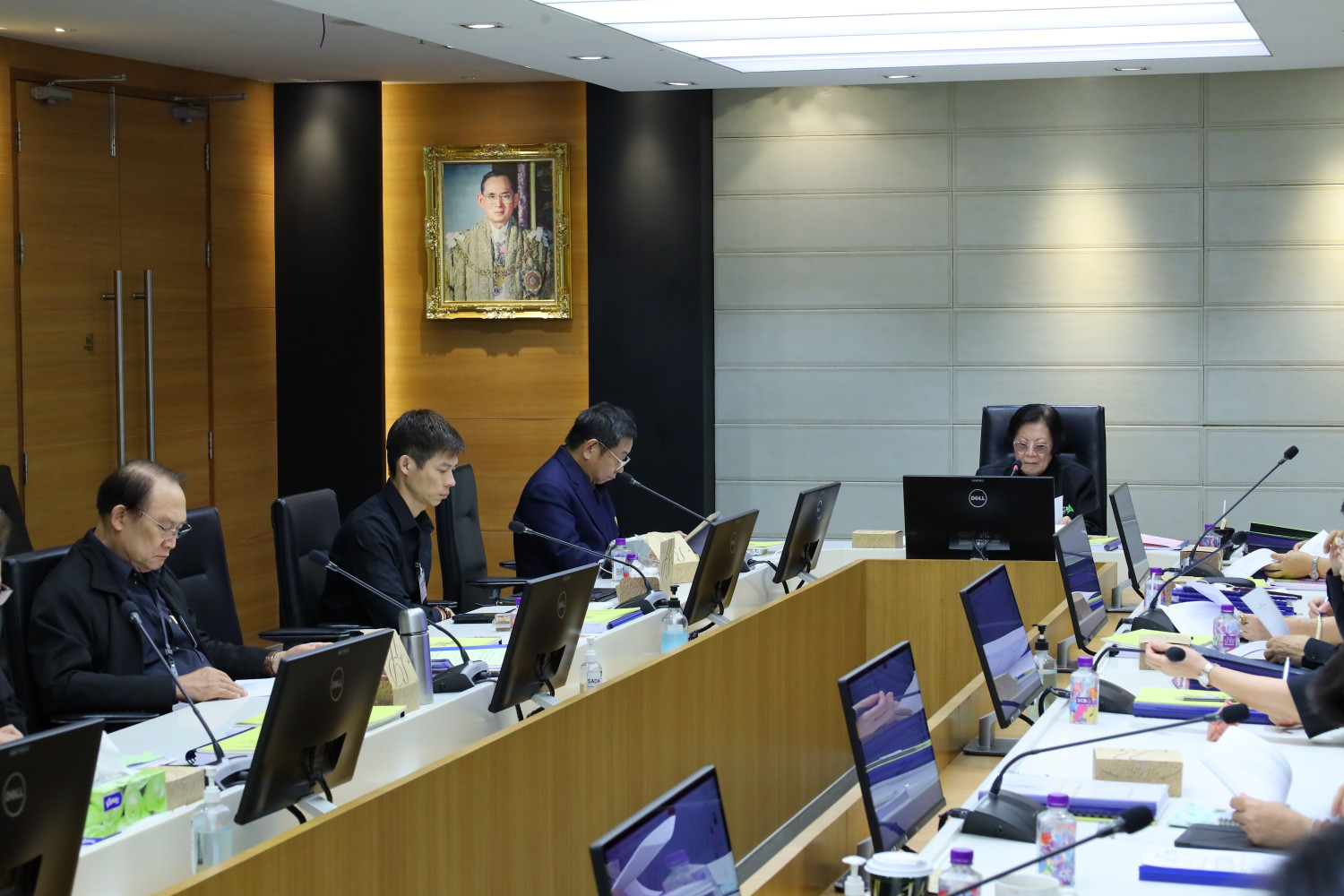 การประชุมคณะกรรมการการเงินและทรัพย์สิน-(กบง.)-ครั้งที่-83-—-สถาบันเทคโนโลยีจิตรลดา-cdti