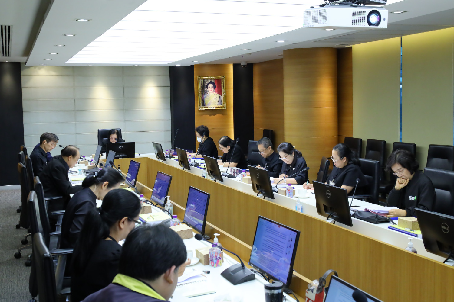 ประชุมคณะกรรมการบริหารสถาบัน-(กบส.)-ครั้งที่-89-—-สถาบันเทคโนโลยีจิตรลดา-cdti