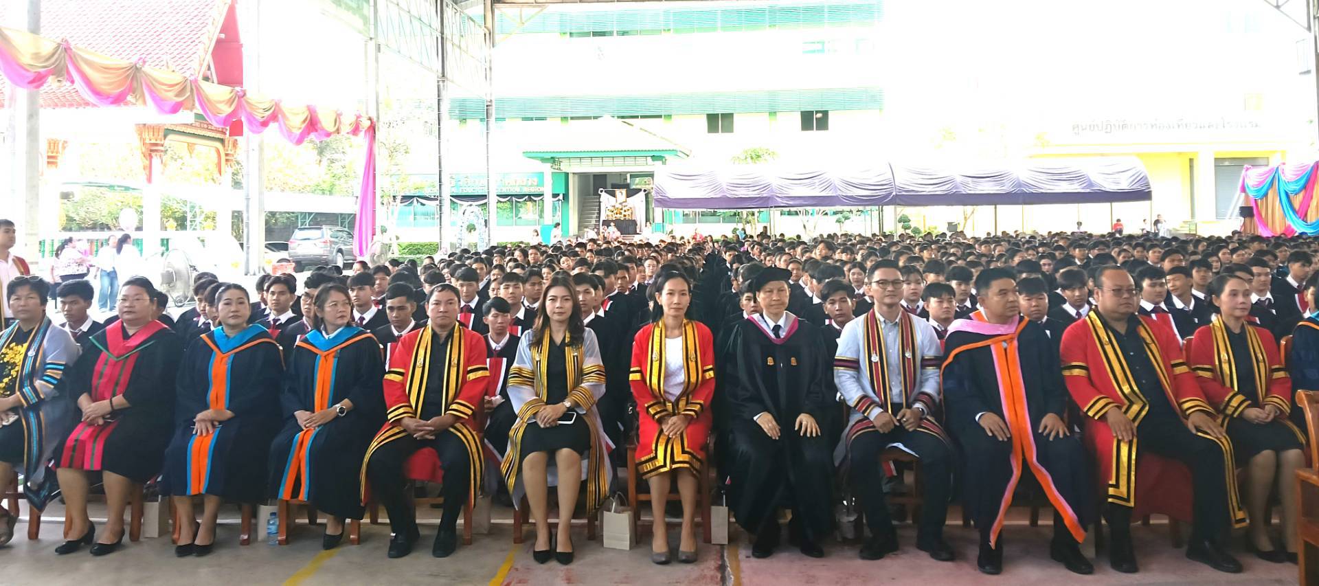 วิทยาลัยเทคนิคนครนายก-มอบประกาศนียบัตรให้นักเรียน-นักศึกษาที่สำเร็จการศึกษา-|-เดลินิวส์