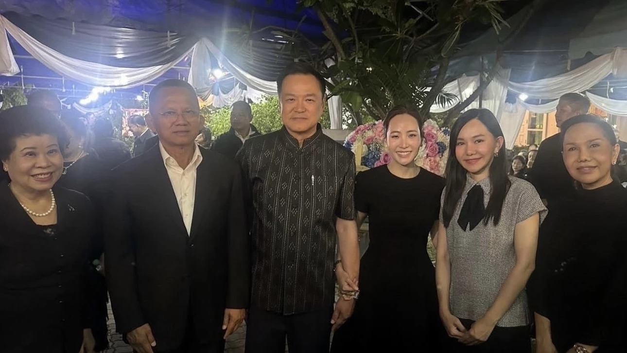 ‘อนุทิน’-เจอ-‘สมศักดิ์’-ที่สุโขทัย-ในงานศพ-‘ชูชาติ-เพ็ชรอำไพ’