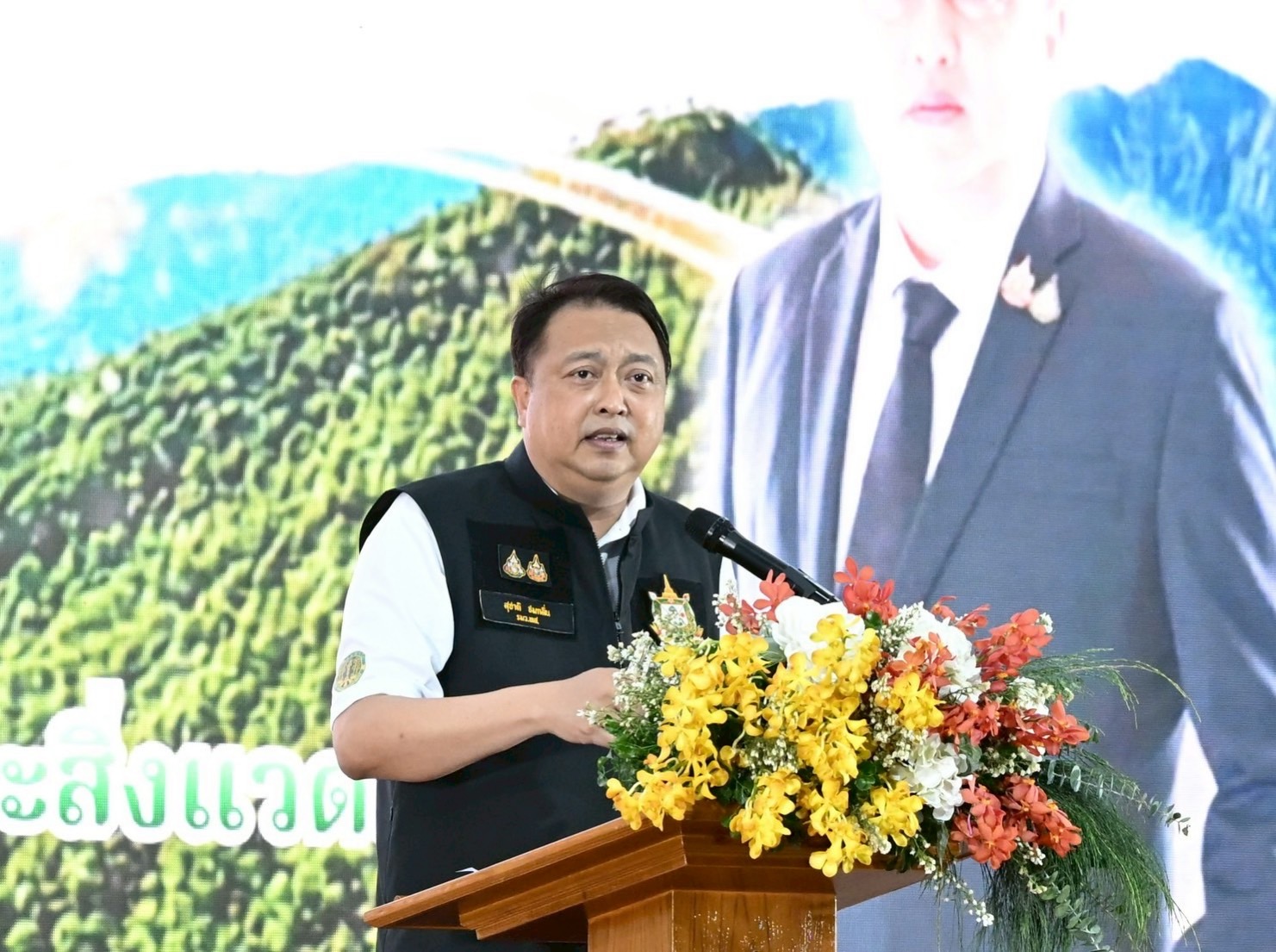“รมว.-สุชาติ”-เปิดงานวันป่าชุมชนแห่งชาติ-ปี-69-ชูแนวคิด-“สร้างสุข-สร้างรายได้-สร้างอนาคต”-มุ่งเป้าป่าชุมชน-12,000-แห่งทั่วประเทศ-สู่ฐานเศรษฐกิจสีเขียวที่ยั่งยืน