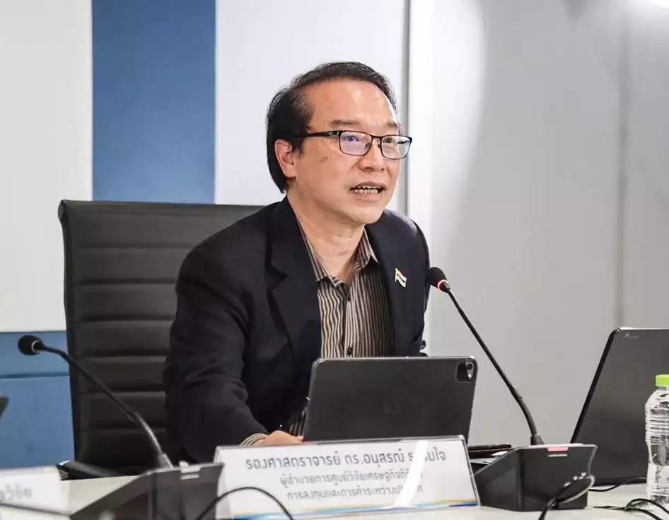 “อนุสรณ์”-หวั่นงบปี-70-สะสมความเสี่ยง-เตือนประชานิยมไร้หลักการฉุดเศรษฐกิจพัง!-:-อินโฟเควสท์