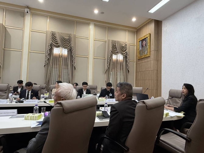 สอท.-ร่วมประชุมคณะทำงานด้านเศรษฐกิจชุมชนและ-smes-หารือแนวทางส่งเสริม-smes-สู่ตลาดภาครัฐ