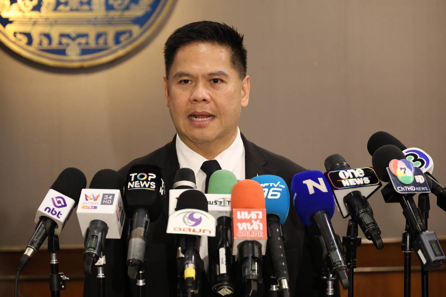 “รมววราวุธ”-เผย-สถานการณ์น้ำท่วมนิคมอุตสาหกรรม-ลาดกระบัง-บางชัน-ยังไม่ถึงขั้นกระทบเชิงเศรษฐกิจในนิคมอุตฯ-กำชับ-กนอ.-ดูแลชุมชนรอบข้าง-ระบุ-ตราบใดที่ฟ้ายังครึ้มก็ยังประมาทไม่ได้-–-พรรคภูมิใจไทย-:-พูดแล้วทำ