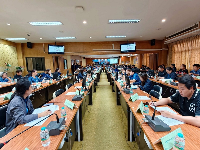จังหวัดแพร่-ประชุมเตรียมความพร้อมจัดงานใหญ่-“มหกรรมของดีเมืองแพร่-และงานกาชาด-ประจำปี-2569”-มุ่งกระตุ้นเศรษฐกิจ-ส่งเสริมการท่องเที่ยว-และสร้างรายได้ช่วยเหลือสังคมในพื้นที่